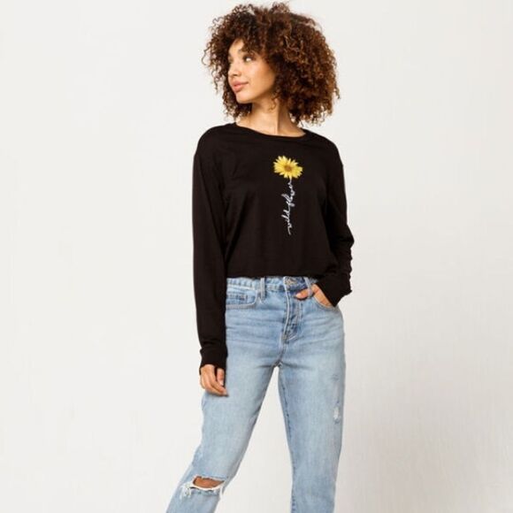 ✨ FULL TILT Sunflower Womens Tee✨ - Picture 4 of 7